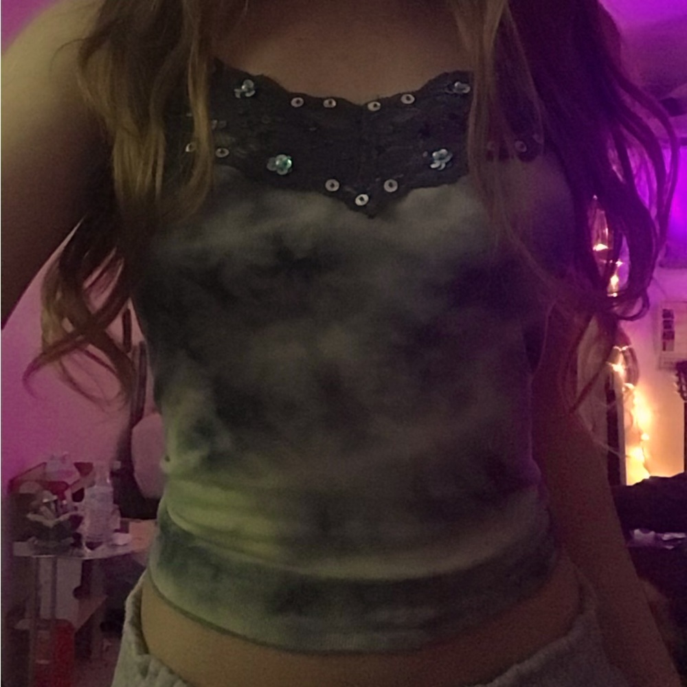 THRIFTED y2k green cami/tank top with lace and sequins!